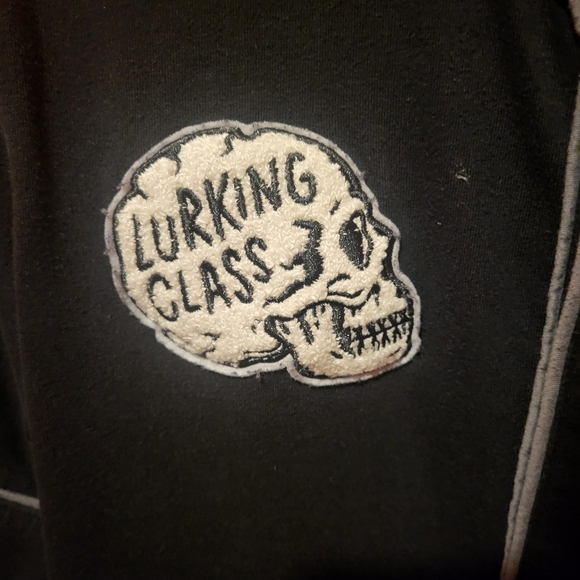 Lurking Class Sketchy Zumiez Skull Reaper Black Baseball Button Shirt Sz Large - Picture 6 of 7
